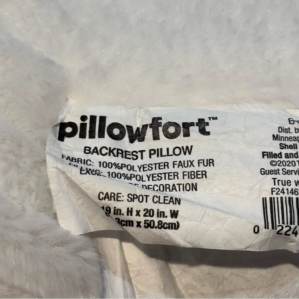 Pillowfort Unicorn Backrest Pillow / Reading Pillow 20” x  19”